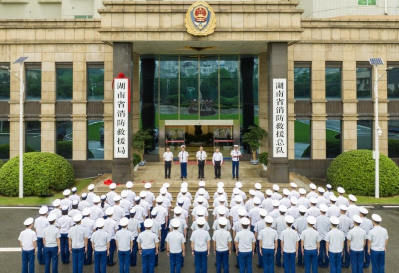 嚴查資質(zhì)、練兵如火、盯防新能源——湖南消防筑牢春季“硬核防線”