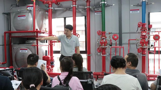 消防職業(yè)技能培訓(xùn)：打造安全衛(wèi)士！